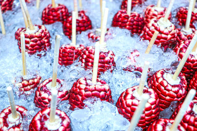 Purple corn in an ice bucket