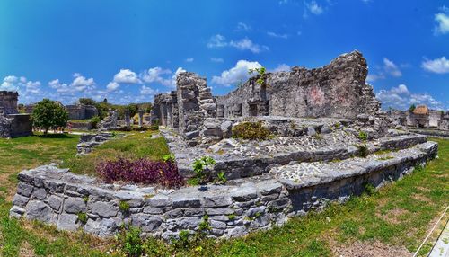 Panoramic view of old ruins against sky