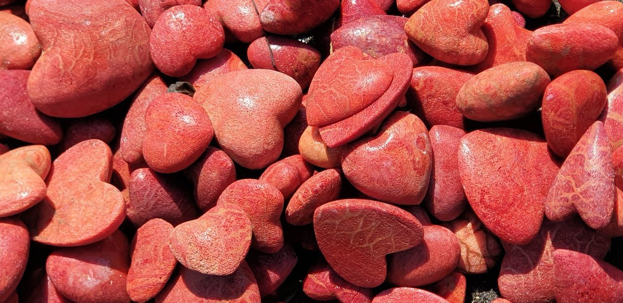 FULL FRAME SHOT OF RED FRUITS