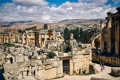Ancient heliopolis temple complex in baalbek, beqaa valley, lebanon. unesco world heritage site