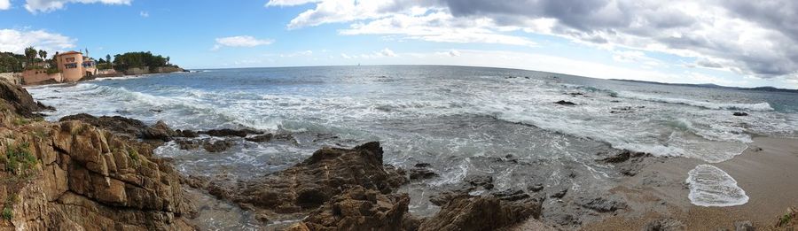 Panoramic view of sea against sky