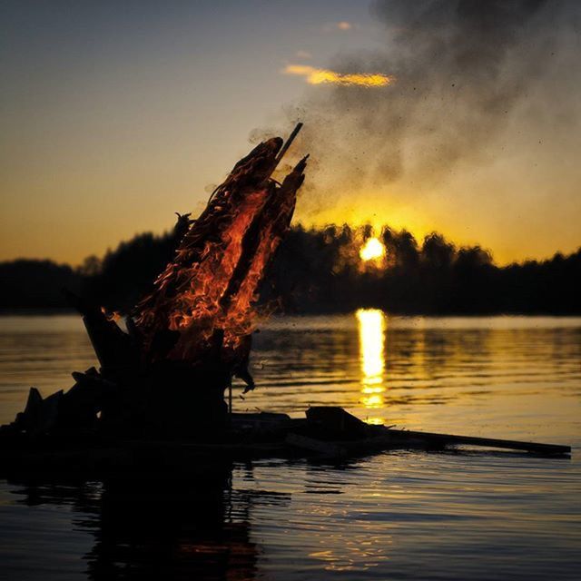 sunset, water, silhouette, tranquil scene, reflection, sky, beauty in nature, scenics, tranquility, nature, sea, orange color, lake, idyllic, waterfront, sun, rock - object, rippled, outdoors, sunlight