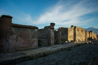 View of historic building against cloudy sky