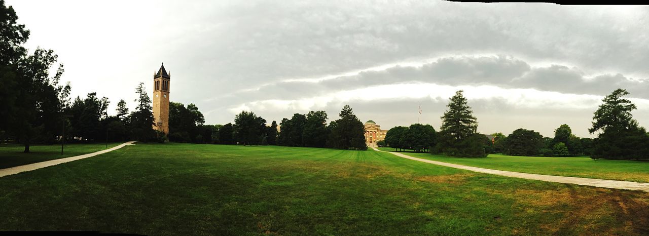 FOOTPATH IN PARK