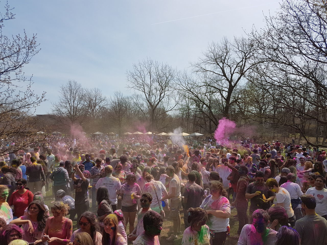 celebration, large group of people, tree, real people, traditional festival, crowd, sky, women, outdoors, people, day, cultures, adults only, holi, togetherness, adult