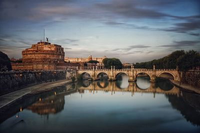 Sunset on castel sant'angelo in rome

