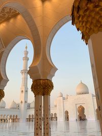 Beautiful light -sheikh zayed grand mosque