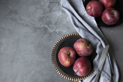 High angle view of apples in bowl on table