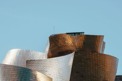 Guggenheim bilbao architecture, travel destinations