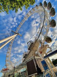 amusement park ride