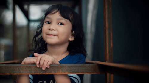 Portrait of cute girl smiling