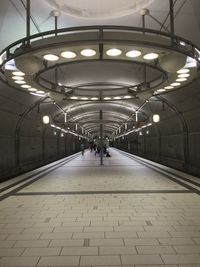 Illuminated tunnel