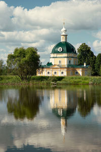 The temple of archangel micheal built in 18 century in the country estate of tarakanov