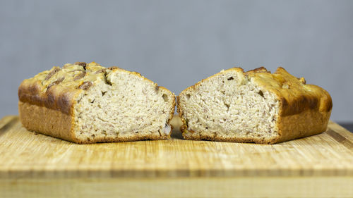 Close-up of bread on cutting board