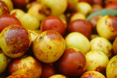 Full frame shot of apples for sale at market stall