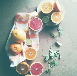 Directly above shot of citrus fruits on table