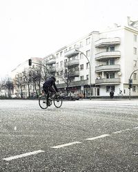 People on city street