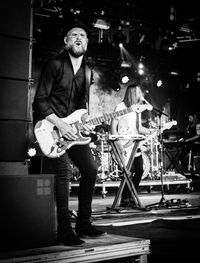 Full length of young woman