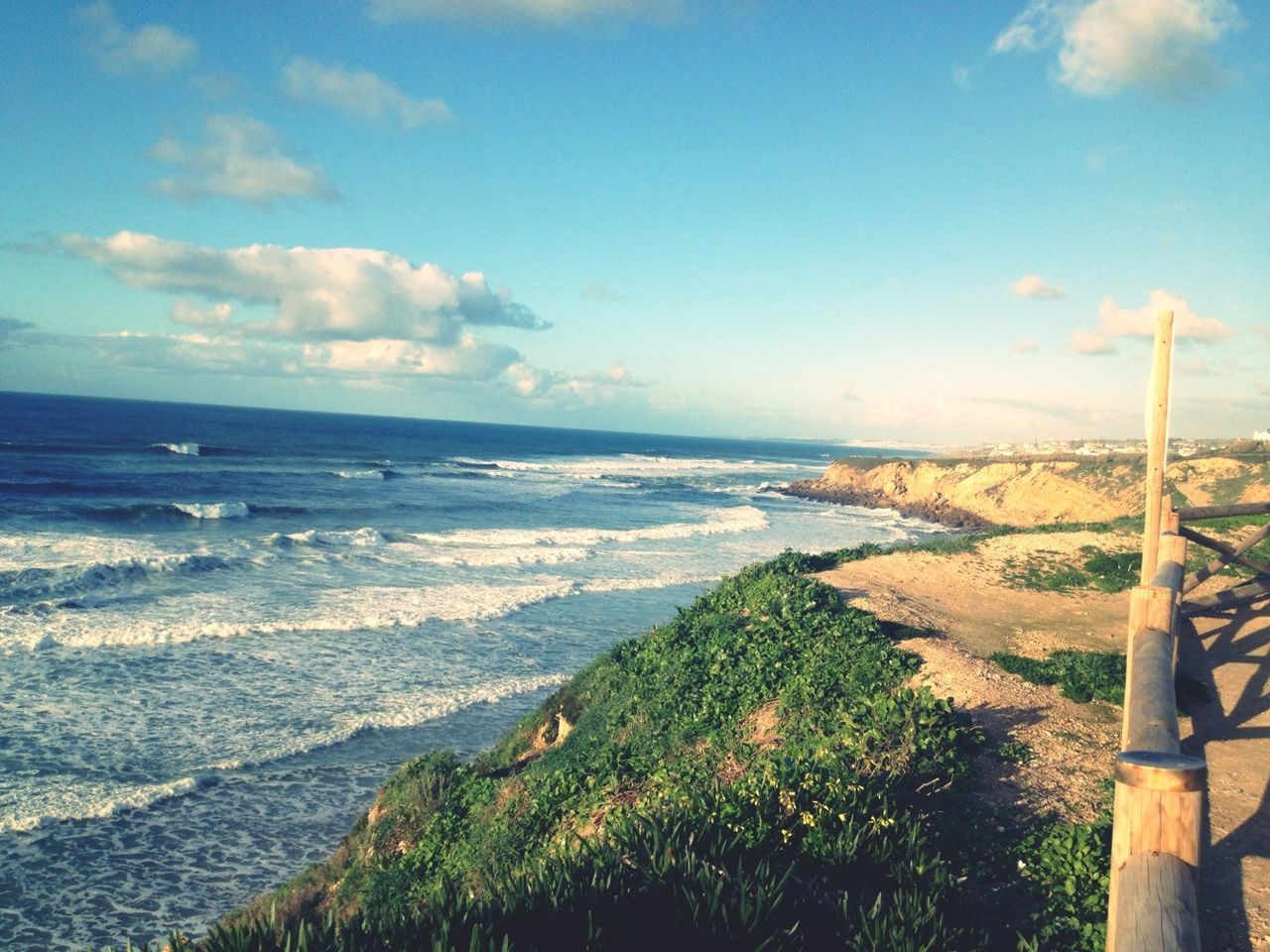 sea, horizon over water, water, beach, sky, scenics, tranquil scene, tranquility, beauty in nature, shore, nature, coastline, idyllic, sand, cloud - sky, remote, cloud, outdoors, day, blue