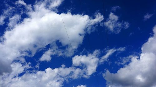 Low angle view of cloudy sky