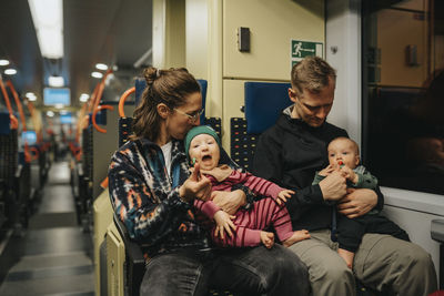 Parents traveling with babies by train