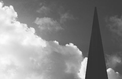 Low angle view of cloudy sky