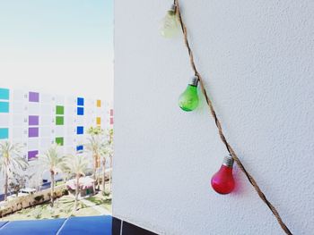 hanging