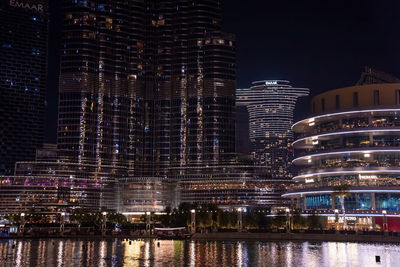 Burj khalifa skyscraper at night in dubai.