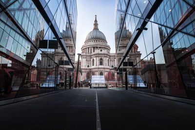 View of st pauls cathedral