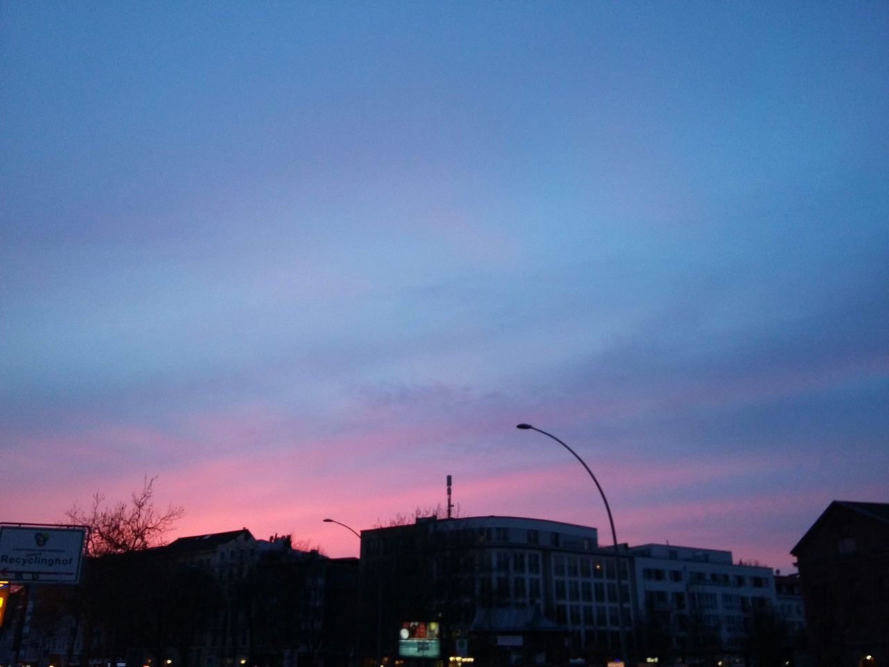 Pink blue purple sky. · Hamburg germany 040 Hamburg meine Perle sunset evening sky Evening beauty Colors urban landscape