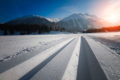 Nordic ski