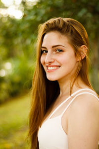 Portrait of smiling young woman