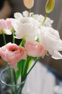 Close-up of rose bouquet