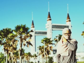 Statue of cathedral against sky