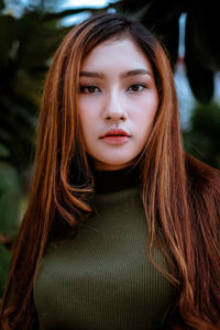Portrait of a beautiful young woman