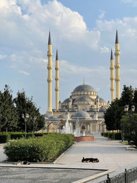 Mosque heart of chechnya in the center of grozny, chechnya, russia