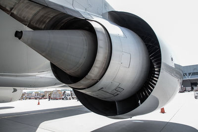 Airplane's engine