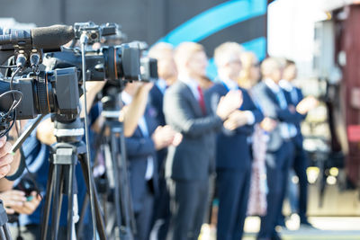 Covering an media, publicity or political event with a video camera