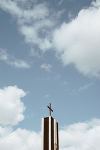 Low angle view of cloudy sky