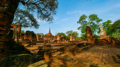 View of temple building against sky