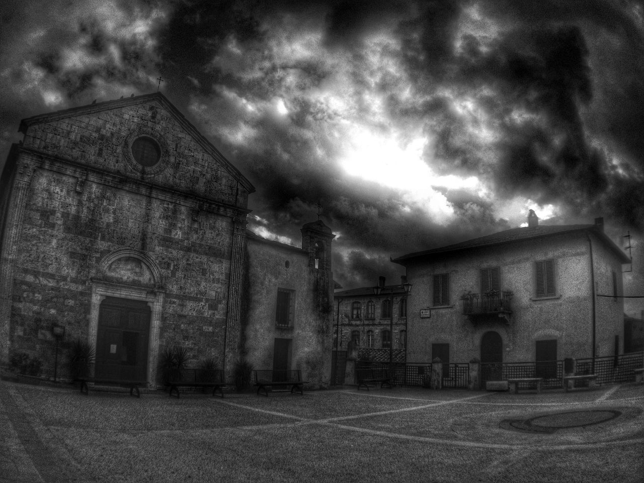 architecture, building exterior, built structure, sky, cloud - sky, cloudy, house, weather, old, building, abandoned, residential structure, low angle view, window, overcast, storm cloud, outdoors, dusk, cloud, residential building