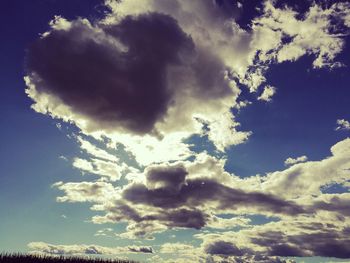 Low angle view of cloudy sky