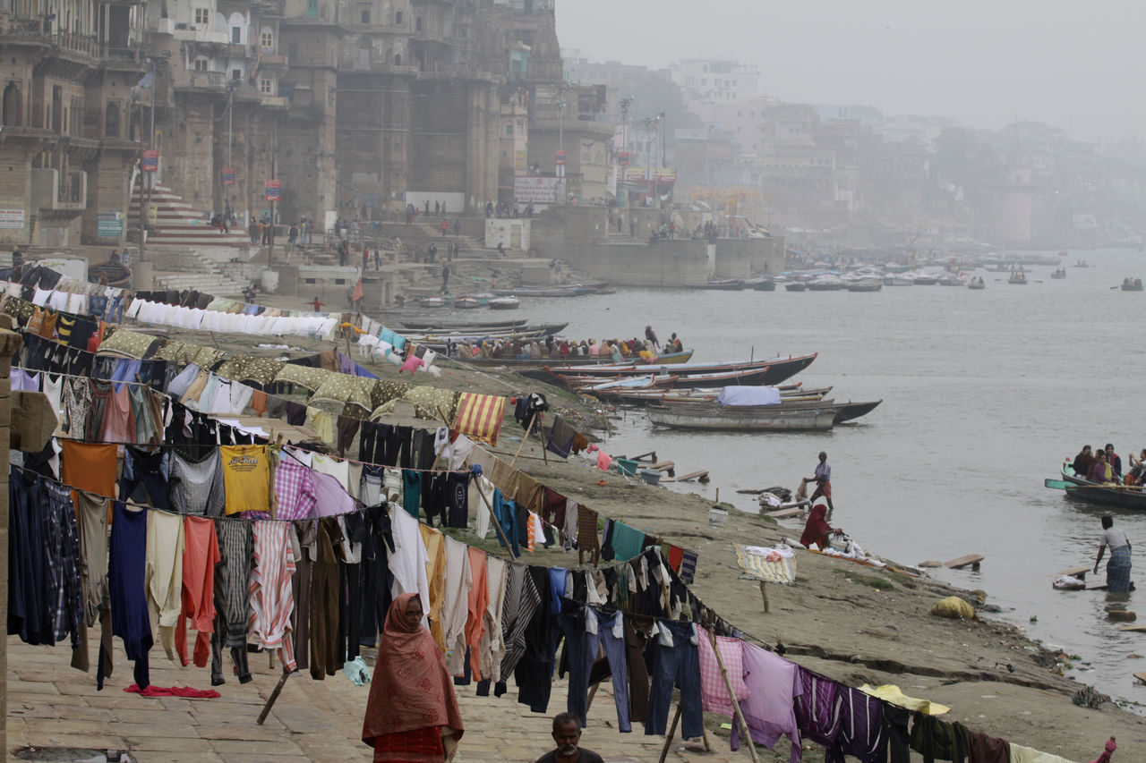 CLOTHES DRYING ON CLOTHESLINE