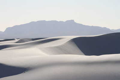 Gypsum sand dunes in white sands national park in late afternoon