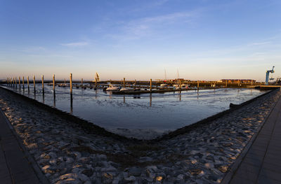 The photo shows a coal terminal in the port of antwerp