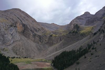 One of the beautiful lakes of aragon, at the top of the pyrenees