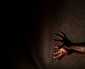 Close-up of woman hand