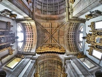 Low angle view of ceiling