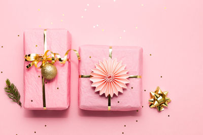 Close-up of pink flowers on table