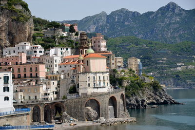 Amalfi is a city in a suggestive natural environment,between the ninth and eleventh centuries, 